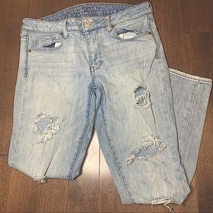 AMERICAN EAGLE AE LIGHT BLUE RIPPED WOMENS SIZE 12 SKINNY DENIM JEANS